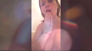 Preview 1 of Wap Phonerotica Xxx Com - Aten&ccedil_&atilde_o cenas fortes gr&aacute_vida metendo o dedo na pepeka gosando muito