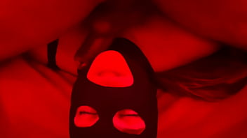 Preview 4 of Nicki Blue Cry - Solange garganta profunda