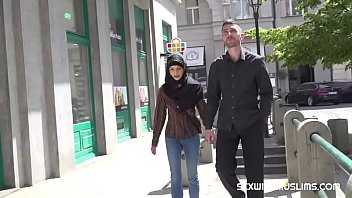 Preview 1 of Fuck By Levin Oil - real muslim bitch