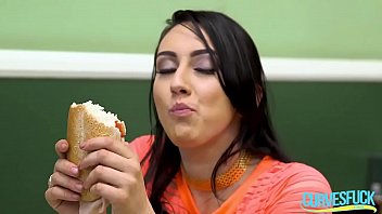 Preview 2 of Dead Ok Xxx - Mandy Muse In Booty Need Meat Sandwich