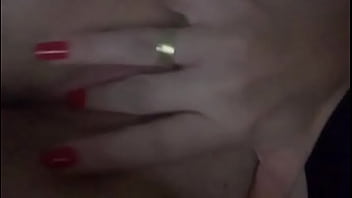 Preview 1 of Turbanli Arap Kadin Porno - Casadinha se masturba deliciosamente