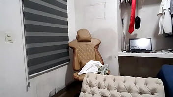 Preview 3 of Asian Webcam - Prepar&aacute_ndose para el privado