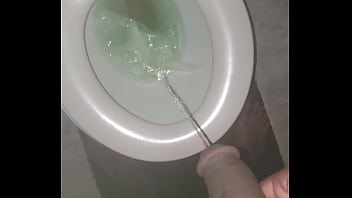 Preview 2 of Fat Hotel Maid - Pissing in the am..Ladies ONLY LEAVE A COMMENT