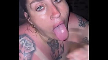 Preview 2 of Office Natasha Nice Fuck Deep - Sunburn and blowjob deepthroat