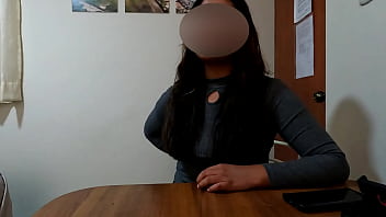 Preview 1 of Sex Famil Selip - Casting 002 - Laura la t&iacute_mida estudiante que nunca hizo sexo oral y termina con creampie y sin cond&oacute_n (Versi&oacute_n Gratuita)