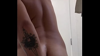 Preview 1 of Hende Vedo - BOY DESMARCOU O DATE E ME DEIXOU COM TES&Atilde_O NO CU TIVE QUE ALIVIAR