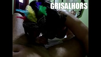 Preview 1 of Come To Pick Up His Friends Mom - PUTINHA DO CORNINHO DE NOVO MAMANDO NO MOTEL
