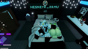 Preview 3 of Lesbians Squirt On Tits - Roblox furry me masturbo con mi compa&ntilde_ero...( SNO / MX RLN )