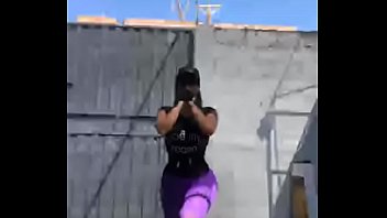 Preview 1 of Pc Hd Buty Xxx - la culona roxy ejercitandose