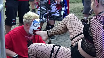 Preview 2 of Kianna Dior Orgy - Foot Worshiping by FlipFlop &ndash_ Clip # 3