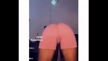 Preview 3 of Hd Porn Mom - Nigerian model twerking