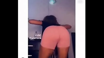 Preview 1 of Hd Porn Mom - Nigerian model twerking