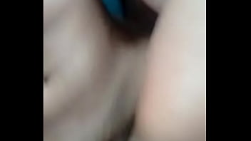 Preview 1 of Couplet Orgasm - Putinha novinha casada dando ao tecnico dentro do carro