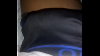 Preview 2 of Janwar Wali Sexy Bf - Meu pau grande vibrando na cueca box