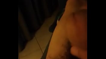 Preview 1 of Karnataka Xvideo - Maduro haci&eacute_ndose una paja