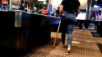Preview 4 of The Claw - Big booty in tight jeans