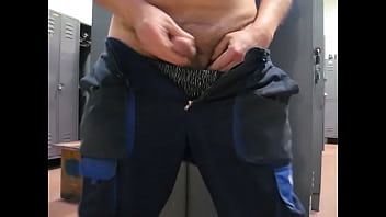 Preview 4 of Jens Hairy Crampie - Pause bei der Arbeit