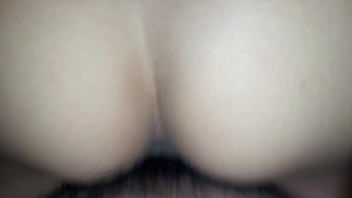 Preview 2 of Hairy Momz - Tết thiếu nhi địt em g&aacute_i mưa