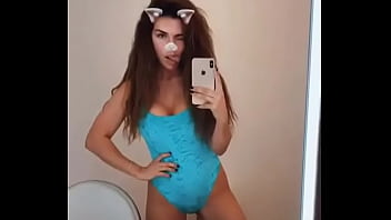 Preview 2 of One Male - Biia Pequena