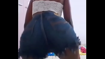 Preview 1 of Gujarati Gf Bf Xxx - Novinha gostosa,  rebolando a bunda!