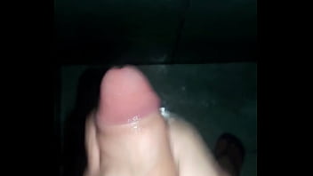 Preview 3 of Fuq Videos Of Russian Couple - Novinho se masturbando e gozando muito