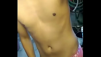 Preview 2 of Mall Cam - MORENO ENSE&Ntilde_A SU PINGA