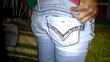 Preview 1 of Monica Swett Heart - Un rapidin con mi prima
