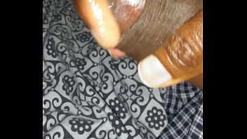 Preview 2 of Bigass Momy - In bed late night