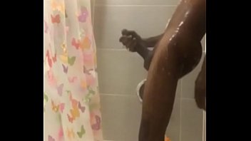 Preview 3 of Accra Sex - Cum follow me on PeeksSocial for all my LIVE SHOWS