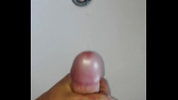 Preview 3 of Tatoo Hot Moms - V&iacute_deo de verificaci&oacute_n