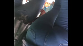 Preview 3 of Xxx Ross - Jeans ajustado