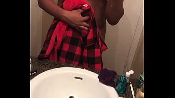 Preview 3 of Mia Khalifa In Beach - Verification video