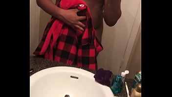 Preview 4 of Mia Khalifa In Beach - Verification video