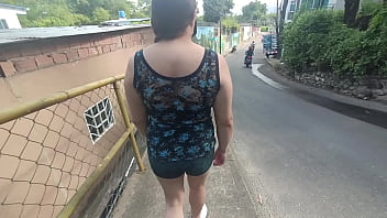 Preview 1 of I Came In My Friend Mom - Madrastra Puta Latina Colombiana De Cameltoe Gigante En La Calle Con Su Hijastro Y Su Vagina Marcada En Shorts Usa BhaBhi Desi Sex XXX Usa American United States