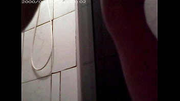 Preview 1 of Massage Roomsxnxx - C&acirc_mera escondida sogra mijando