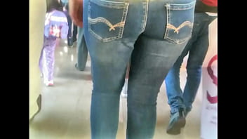 Preview 4 of Show Only Pusy Competition - Culona caminando