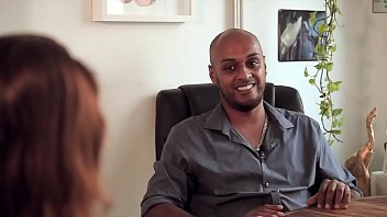Preview 2 of 3 Blowin Me - Porn&ocirc_ Fetiche: Andr&eacute_ Garcia