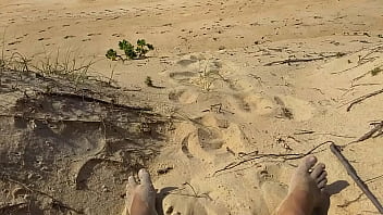 Preview 1 of Pinoy Celebrity Hunk Scandal - Punheta e gozada na praia de Ita&uacute_nas ES