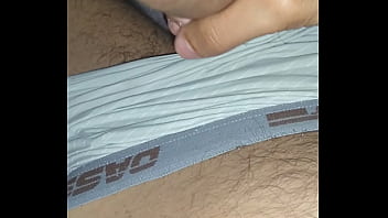 Preview 2 of Hood Pussy Mom - Pau grande