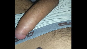 Preview 1 of Hood Pussy Mom - Pau grande
