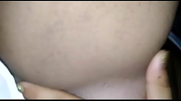 Preview 4 of Prverd Porn - Mujer Masturb&aacute_ndose en su cama