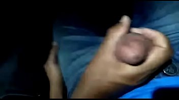 Preview 4 of Porimoni Xx - Joranrickson recebendo uma m&atilde_o amiga no bus&atilde_o - 1&ordf_ parte
