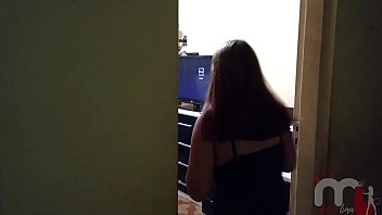 Preview 1 of Latina Abuse Favorite List - Fodendo com o t&eacute_cnico da tv a cabo. (In Red Full movie)