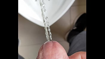 Preview 3 of Sexy Kitana Naked - toilet