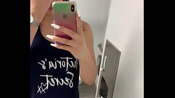 Preview 1 of Wet Pictures Bbw - Tranny peeing
