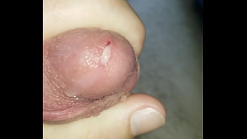 Preview 1 of Xvxvidio Com - Squeezing it out