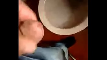 Preview 1 of Mac And Diesel Shorts - V&iacute_deo de verifica&ccedil_&atilde_o