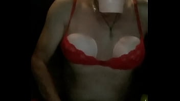 Preview 4 of Hairy Granny Facesitting - Me visto de mujer para Una rica paja 4