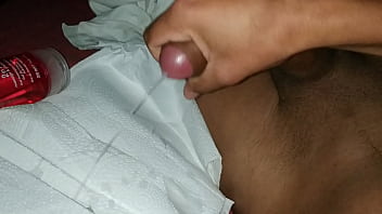 Preview 4 of 70er Tube - Punheta na cama