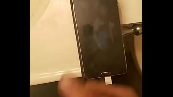 Preview 2 of Xxx Iaeo - Cumming on one of my friends